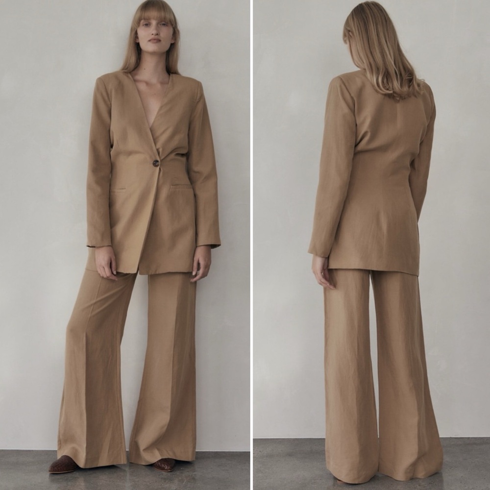 St. Agni Taille Blazer in Honey
